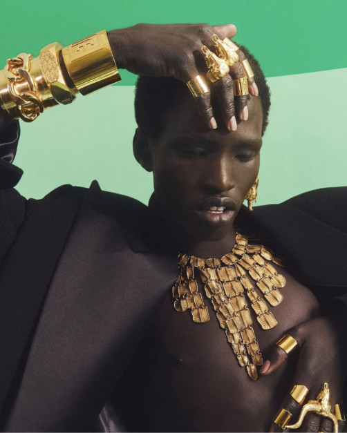 Korut muodissa ja sen symboliikka