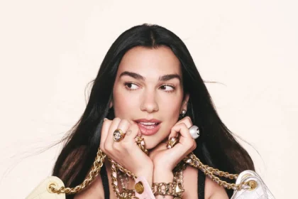 Dua Lipan ja Jennie Chanelin kampanja 25a