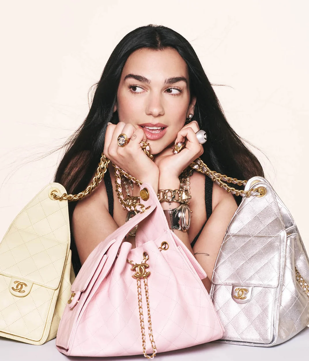 Dua Lipan ja Jennie Chanelin kampanja 25a