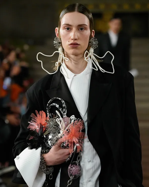 Miltä korut näyttävät muodissa 2024?