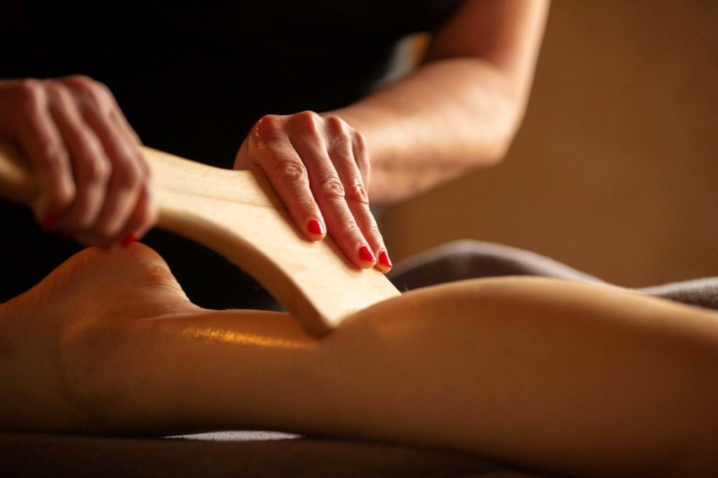 Maderoterapiajakso Manor House -hotellin holistisessa kylpylässä