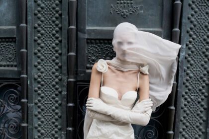 Magda Butrym Pariisin muotiviikoilla