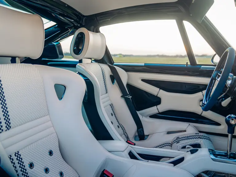 Poikkeuksellinen Porsche10