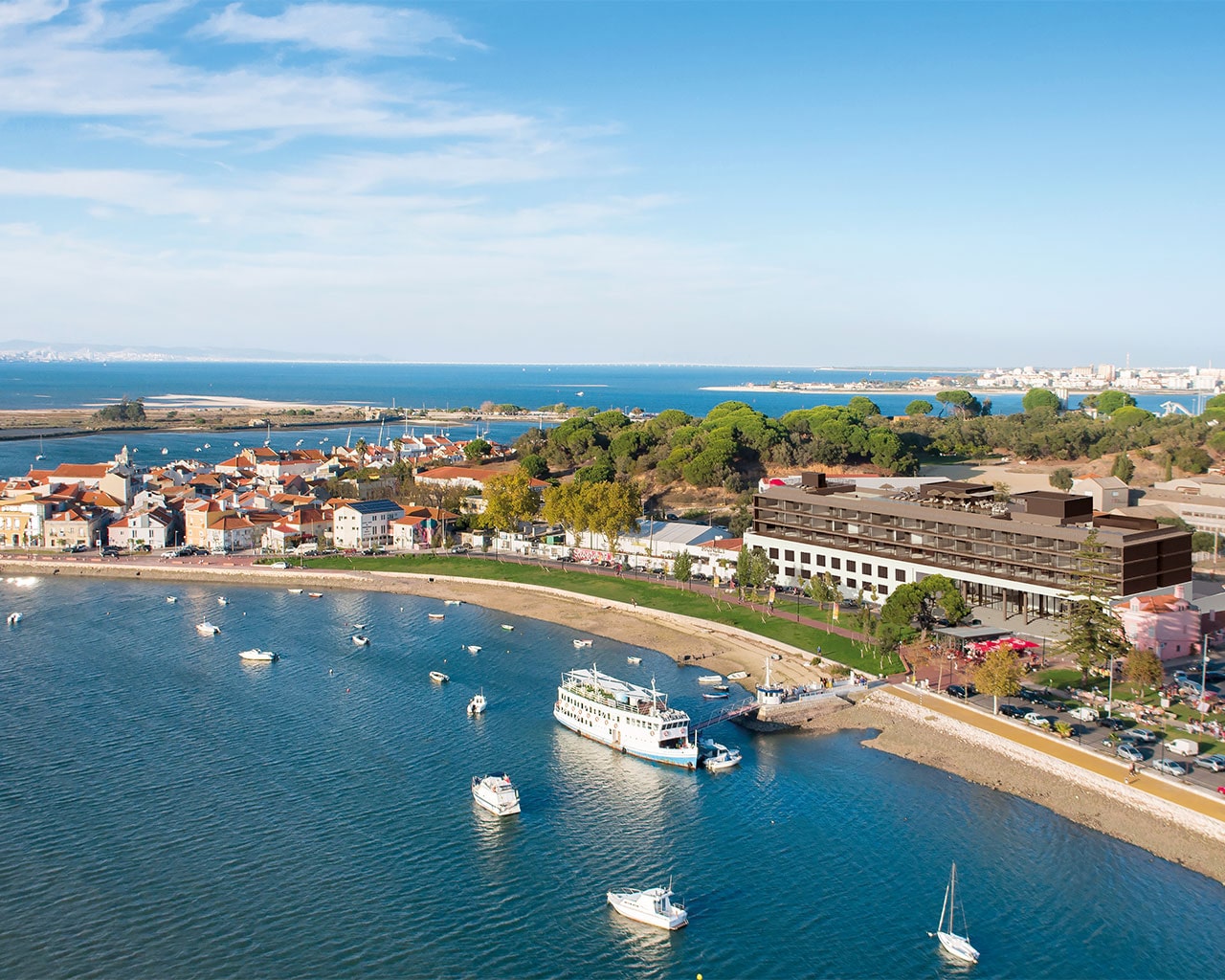 Upon Bay Mundet Sijainti Ma Lissabonin Seixal Min