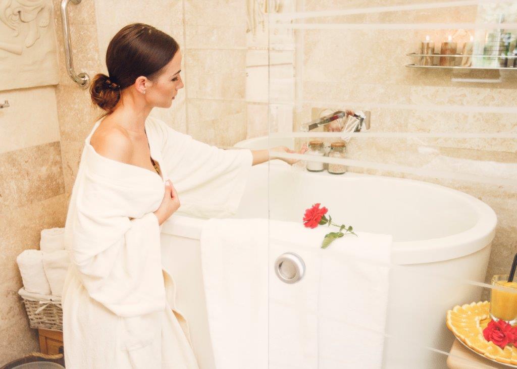 Ofuro-kylpylä Manor House Spa -kylpylässä