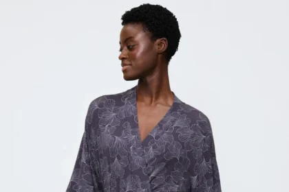 Ylellinen naisten kylpytakki1