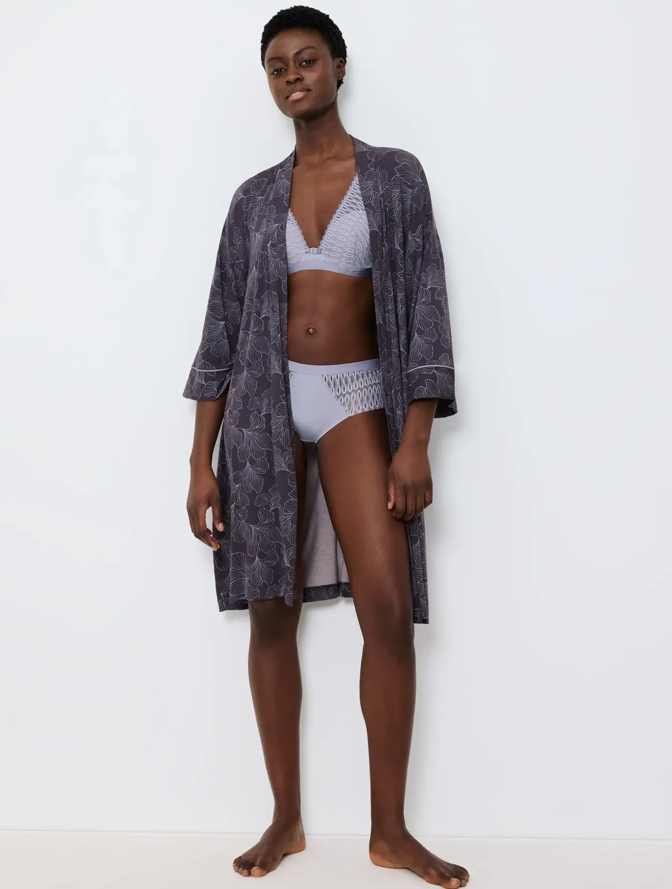 Ylellinen naisten kylpytakki2