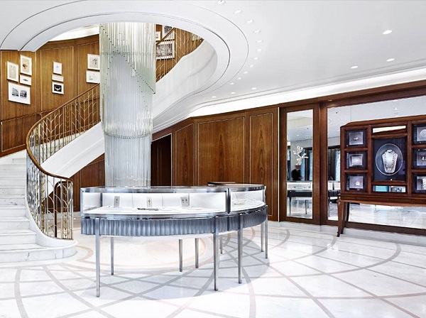 Tiffany&co.-myym&auml;l&auml;