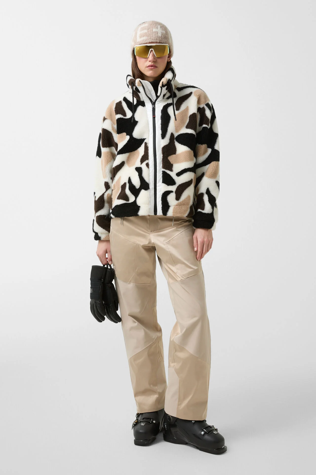 Mikä yritys on Bogner Fire+ice