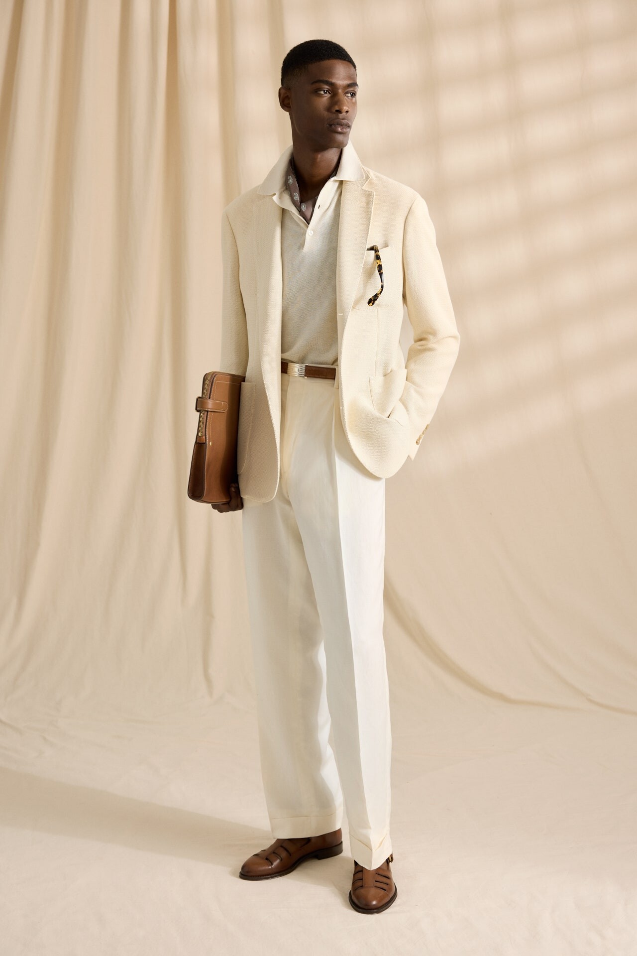 Muodikkaat miesten puvut Top 10 merkit4 Relph Lauren