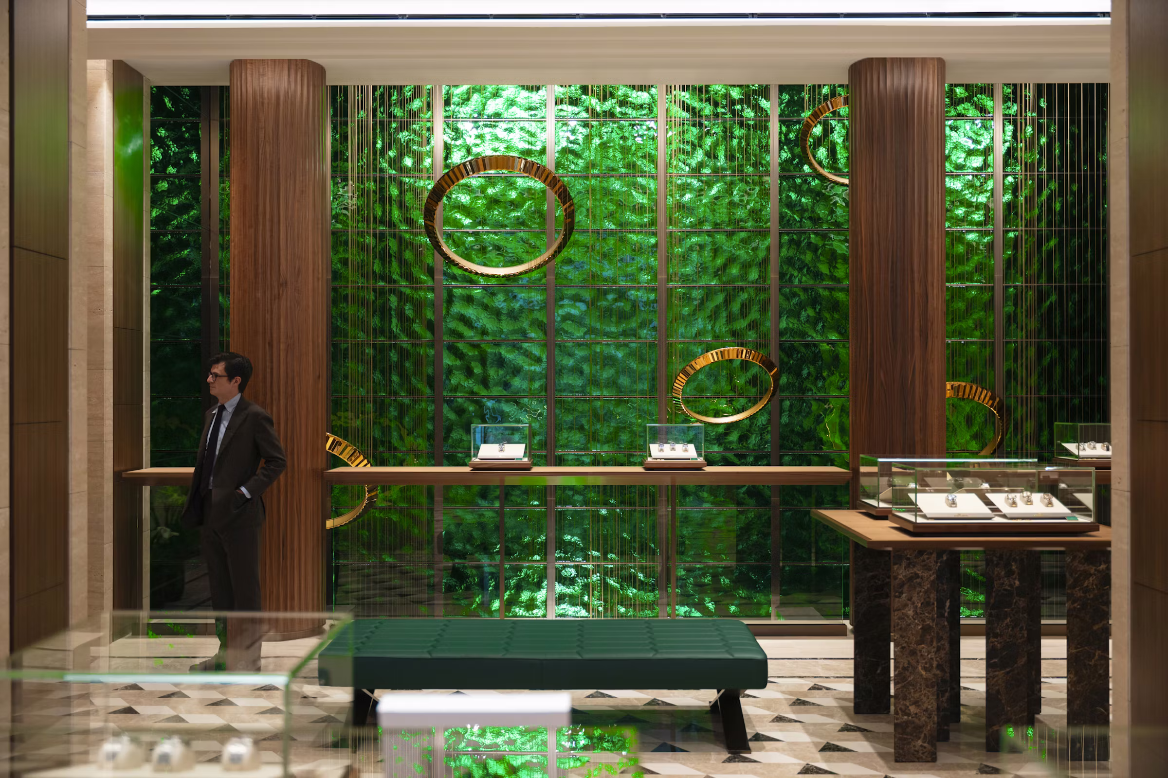 Rolexin uuden myymälän avajaiset