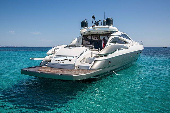 Ylellinen älykäs jahti