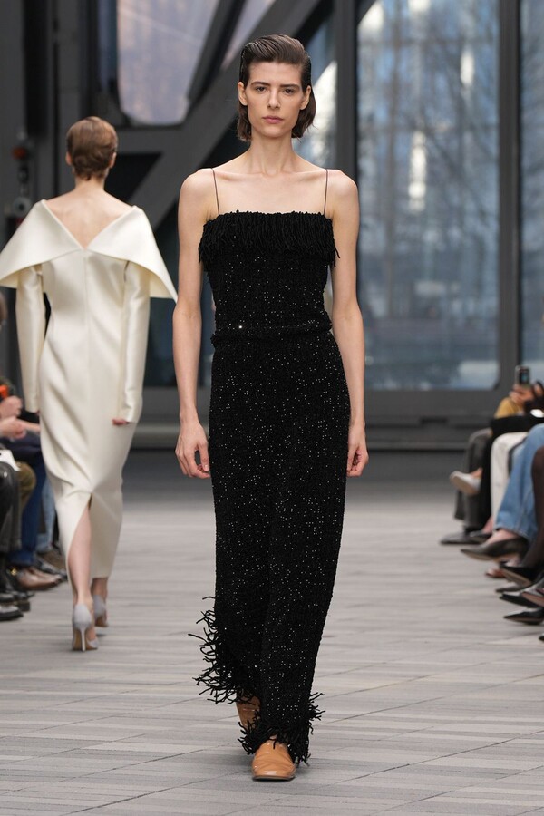 Calvin Klein Myytin ja Nykyisyyden V&auml;liss&auml;6