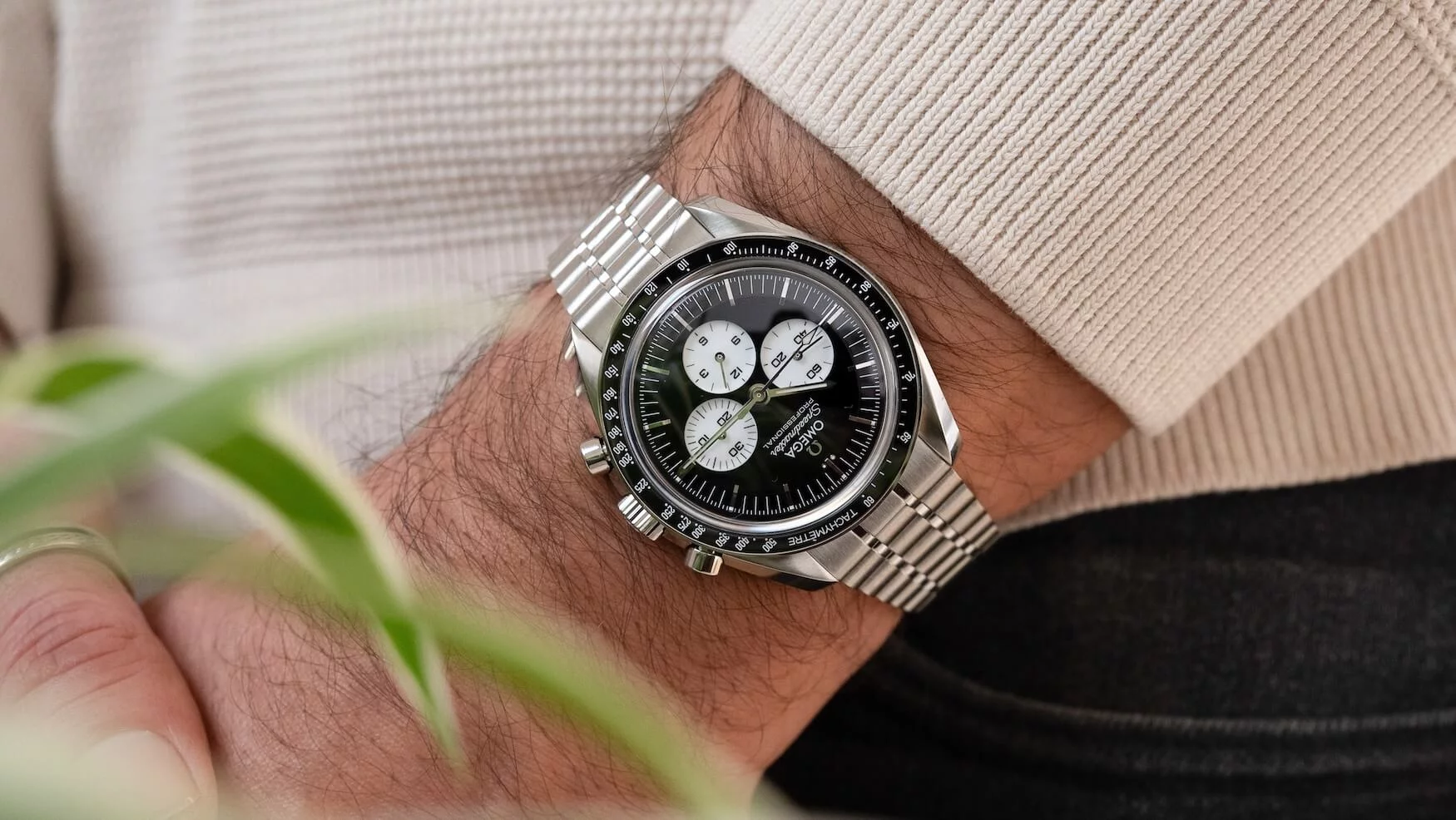 Omega Speedmaster Moonwatch Hinta