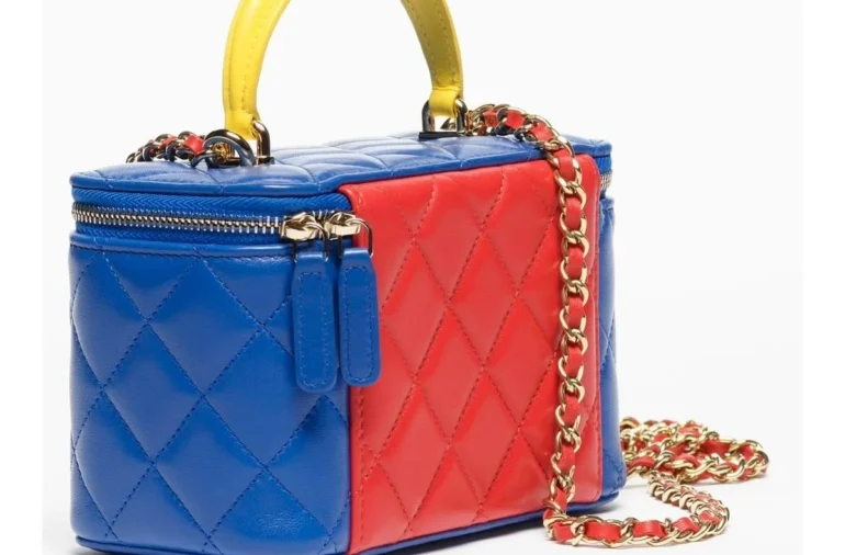 Chanel I Superman Uusi Ikoni Vai Ohimenev&auml; Provokaatio2